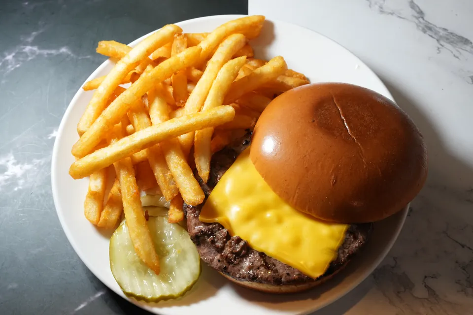 Cheeseburger
